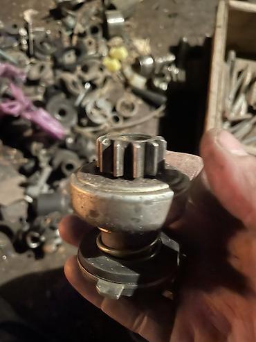 Бензонасосы: Бензонасос Б/у, Оригинал — 54