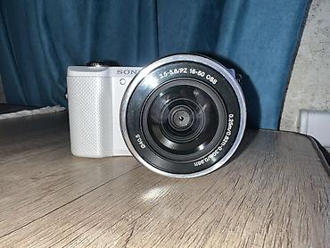Фотоаппараты: Sony a5000 Продаю камеру Sony в хорошем состоянии, работает всё • — 2