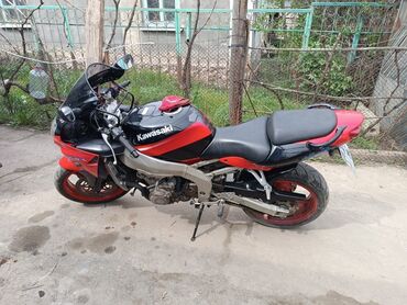 Мотоциклдер жана мопеддер: Продаём кавасаки нинзя 600ку2001г хорош сост 350т сом т. Дина