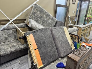 Printerlər: Məhsul: Weier markalı quraşdırılan informasiya/kiosk monitorları (bir