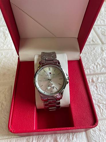 Ručni satovi: Satovi na akciji
2290 din 
mn — 7