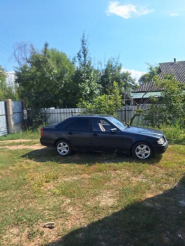 Mercedes-Benz C-Class: 1996 г., Механика, Бензин, Седан