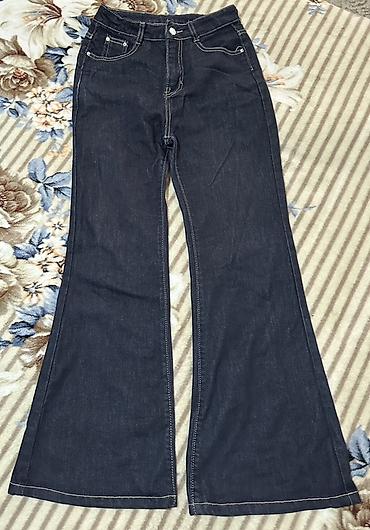 Брючные костюмы: Женские вещи набором: 1) Двойка бордового цвета из мягкого трикотажа — 2