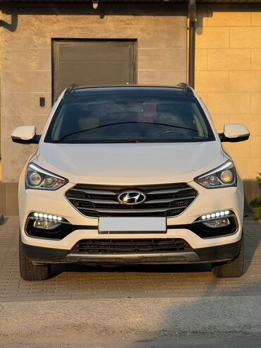 автомобиль самсунг: Белый внедорожник Hyundai Santa Fe. Автомобиль оснащен светодиодными