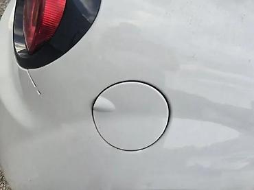 tabla u autu: ALFA ROMEO MITO POKLOPAC REZERVOARA | Poklopac rezervoara alfa romeo — 2