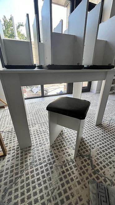 berber mirror second hand: Стол жыгачтан бийиктиги 60см Узуну 130 туурасы 80 3даана бар таза — 5