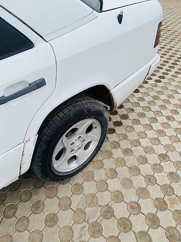 Mercedes-Benz W124: 1989 г., 2.3 л, Газ, Седан