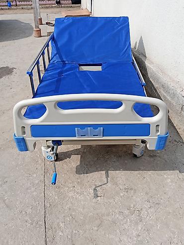 Медицинская мебель: Функциональная медицинская кровать с механическим приводом - — 1