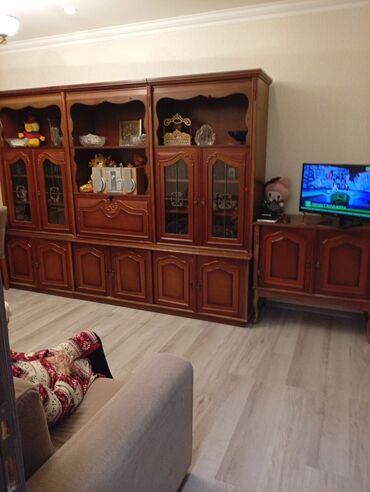 Ev üçün digər mebel: İşlənmiş, Servant, Azərbaycan