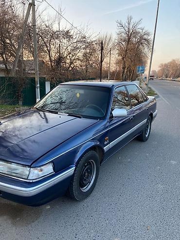 Mazda: Mazda 626: 1987 г., 2 л, Механика, Бензин, Седан — 2