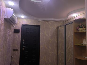 Köhnə tikili: Bakı, 8-ci kilometr, 3 otaqlı, Köhnə tikili, m. Neftçilər, 70 kv. m -da lalafo.az — 1 Köhnə tikili: Bakı, 8-ci kilometr, 3 otaqlı, Köhnə tikili, m. Neftçilər, 70 kv. m — 1