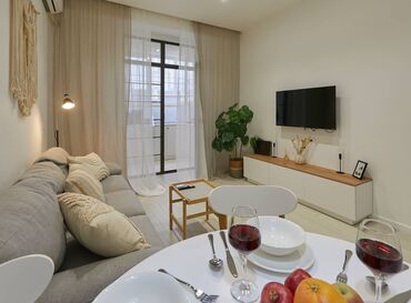 Günlük kirayə mənzillər: 2 otaqlı, Nəsimi r. r-nu — 6