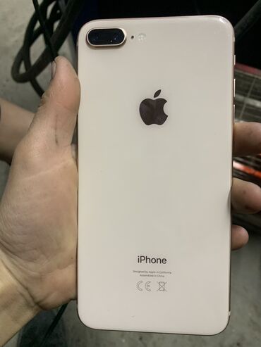 Apple iPhone: IPhone 8 Plus, Б/у, 64 ГБ, Золотой, Зарядное устройство, 100 %