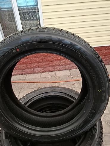 maxxis: Шины 235 / 55 / R 20, Зима, Б/у, Комплект, Внедорожные (АТ/МТ), Maxxis — 4