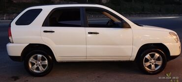 Kia: Kia Sportage: 2 l | 2008 il Ofrouder/SUV — 4