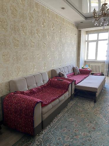 Прямые диваны: Прямой диван, Б/у — 2