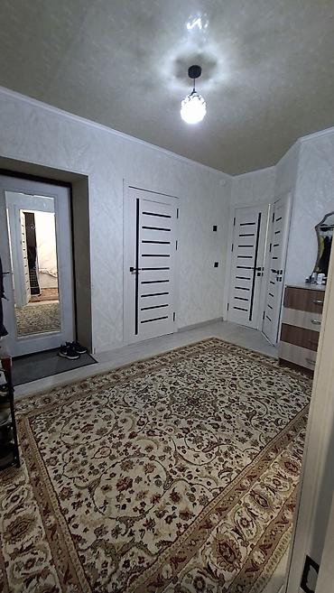 меняю квартиру на авто: 3 комнаты, 72 м², 105 серия, 1 этаж — 2