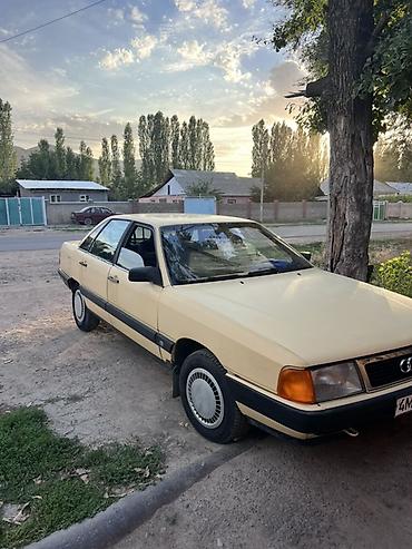 Продажа авто: Audi 100: 1987 г., 2 л, Механика, Бензин, Седан — 2