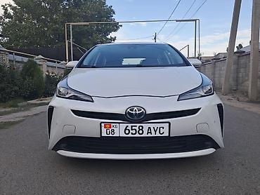 2022: Toyota Prius: 2022 г., 1.8 л, Вариатор, Гибрид, Лифтбек — 1