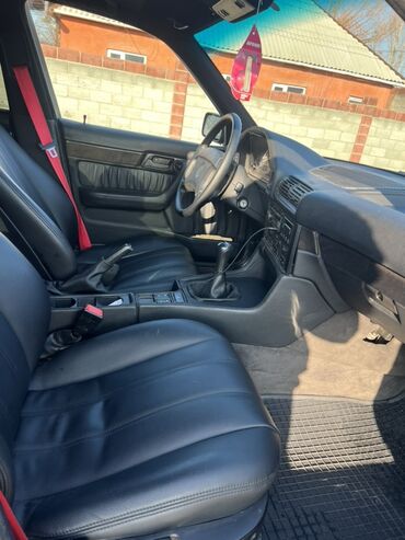 BMW: BMW 5 series: 1994 г., 2.5 л, Механика, Бензин, Седан — 31