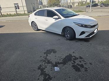 panelerin satisi: Kia Forte: 2 l | 2022 il Sedan — 3