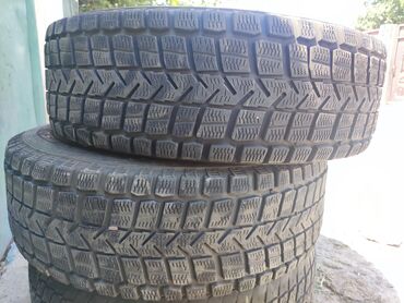 передок на трактор: Шины 215 / 70 / R 16, Зима, Б/у, Пара, Легковые, Maxxis