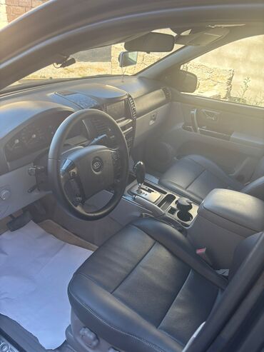 Kia: Kia Sorento: 3.5 l | 2005 il Ofrouder/SUV — 2