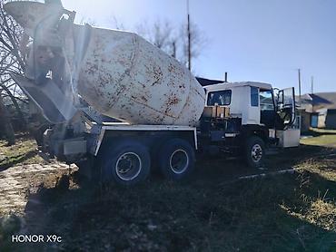 Автобетономешалки: Бетономешалка, Hyundai, 1994 г., до 7 м3 — 2