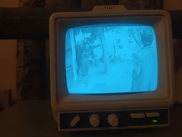 telvizor satisi: Salam. Tək mini tv satılır. Retro kolleksiya yığanlar üçün ideal bir