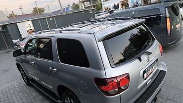 секутер: Toyota Sequoia: 2020 г. — 6
