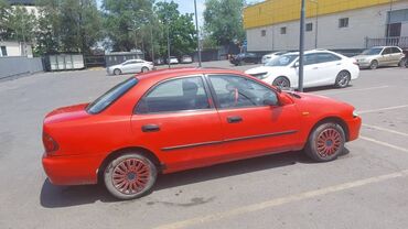 Mazda: Mazda 323: 1996 г., 1.8 л, Автомат, Бензин, Седан — 7