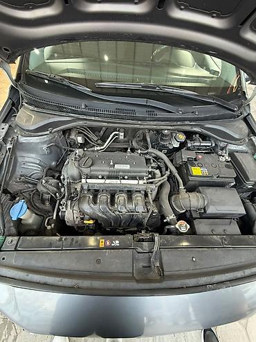 бензин токмок: Hyundai Accent: 2017 г., 1.6 л, Автомат, Бензин, Седан — 3