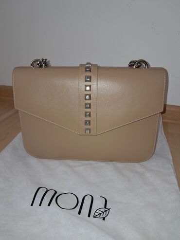 Tašne: Mona torba, veci model. Očuvana