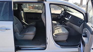 Kia: Kia Carnival: 2018 г., Минивэн — 6