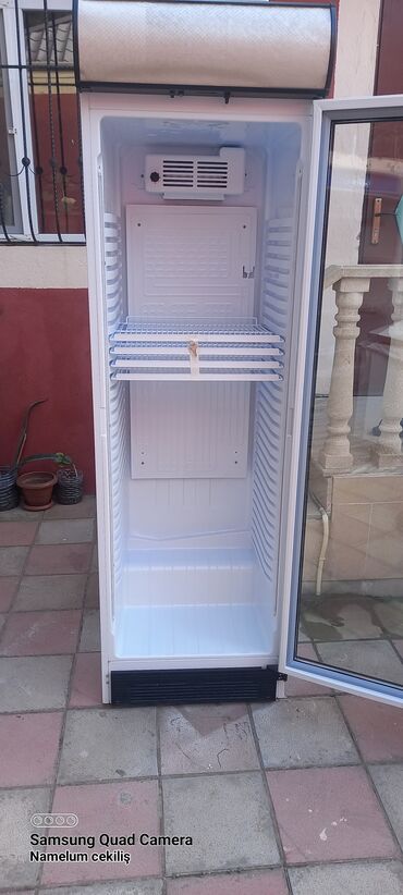 Soyuducu vitrinləri: Mağaza/vitrin soyuducusu və dondurucu Dondurucu (şüşə sürgülü qapaqlı) — 35