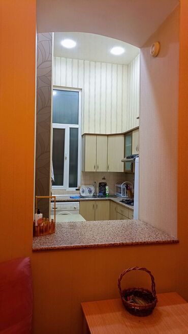 Köhnə tikili: Bakı, 2 otaqlı, Köhnə tikili, m. Sahil, 54 kv. m — 4