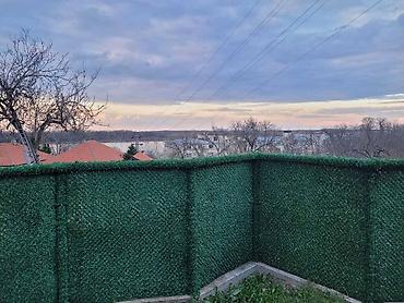 Kuće na prodaju: 150 kv. m, 5 soba — 5