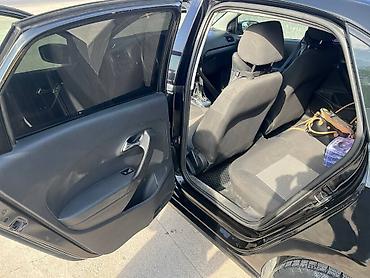 машина для пола: Volkswagen Polo: 2012 г., Бензин, Седан — 9
