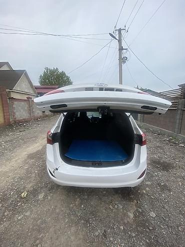 Hyundai: Hyundai i30: 2016 г., Хэтчбэк — 4