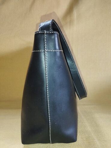 Torbe: Furla kožna torbica Prelepa manja Furla torba od prirodne kože u na lalafo.rs — 3 Torbe: Furla kožna torbica Prelepa manja Furla torba od prirodne kože u — 3