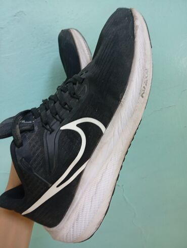 розовые кроссовки: Мужские кроссовки, 42, Nike, Б/у, цвет - Черный, Самовывоз, Бесплатная доставка