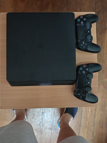 playstation 4 в бишкеке: PS 4 slim 
512gb
