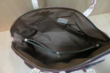 Torbe: Louis Vuitton — 8