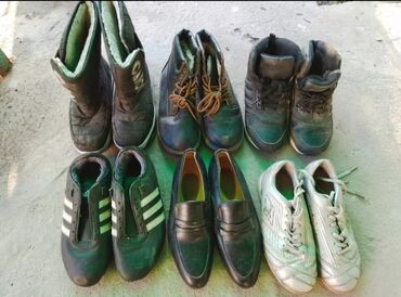Кроссовки и спортивная обувь: Подростковая обувь по 100с. размеры37-38- 39