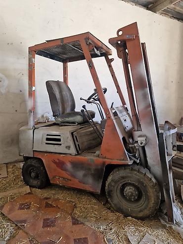 Yükgötürən (forklift) Avtocar 1.5 tonluq. 3 silindir Toyota matoru. -