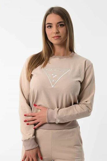 Gornji i donji deo: Ženska dukserica žute boje sa dugim rukavima i okruglim izrezom — 31