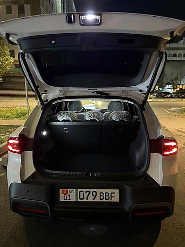 byd e1: Changan Qiyuan Q05: 2026 г., Автомат, Электромобиль — 8