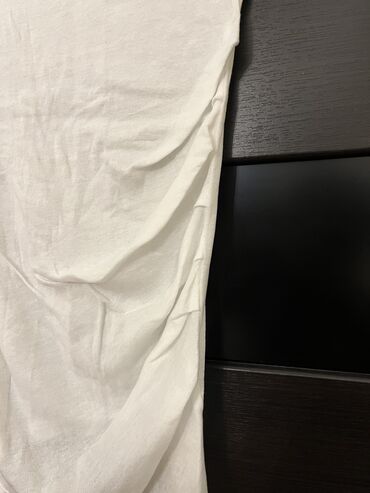 Eynəklər: Zara kofta 
M razmer 
Nazikdir iç gösteren materialdır — 10