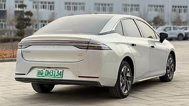 GAC: 🚙 GAC AION S PLUS (2021) ⚡ Таза электромобиль 🔌 Жүрүш запасы: 600 км 🔋 — 4