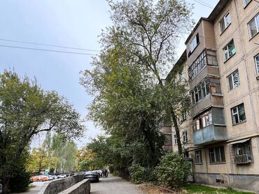 ипотека на 10 лет без первоначального взноса бишкек: 1 комната, 32 м², 104 серия, 3 этаж, Старый ремонт